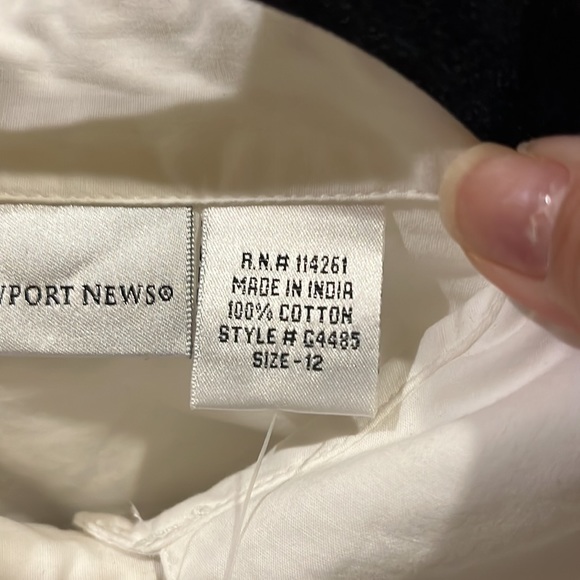 Newport News white blouse - Picture 6 of 6
